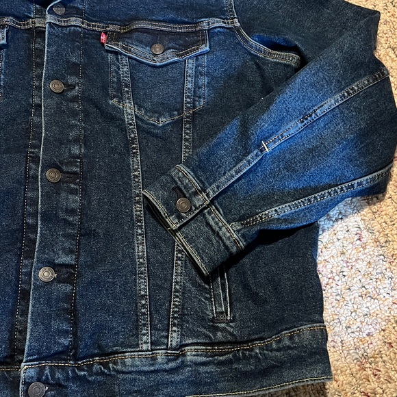 Levi's Dark Blue Denim Jacket NWT XL - Picture 2 of 4